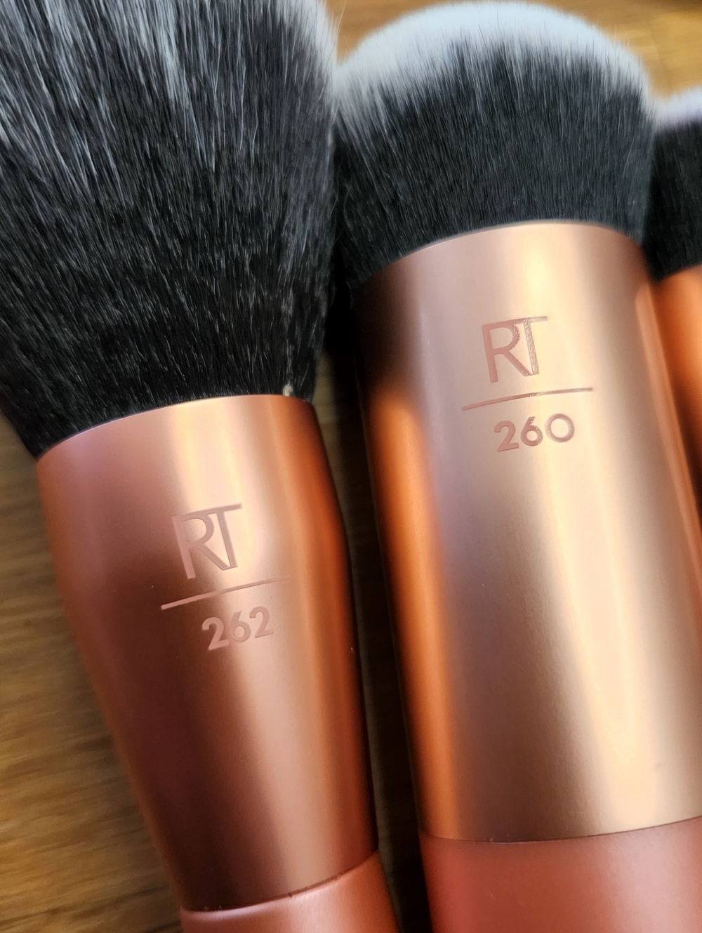 x7 makeup brush lot / bundle ✨ Real Techniques, e.l.f., and Face Secrets - Picture 5 of 12